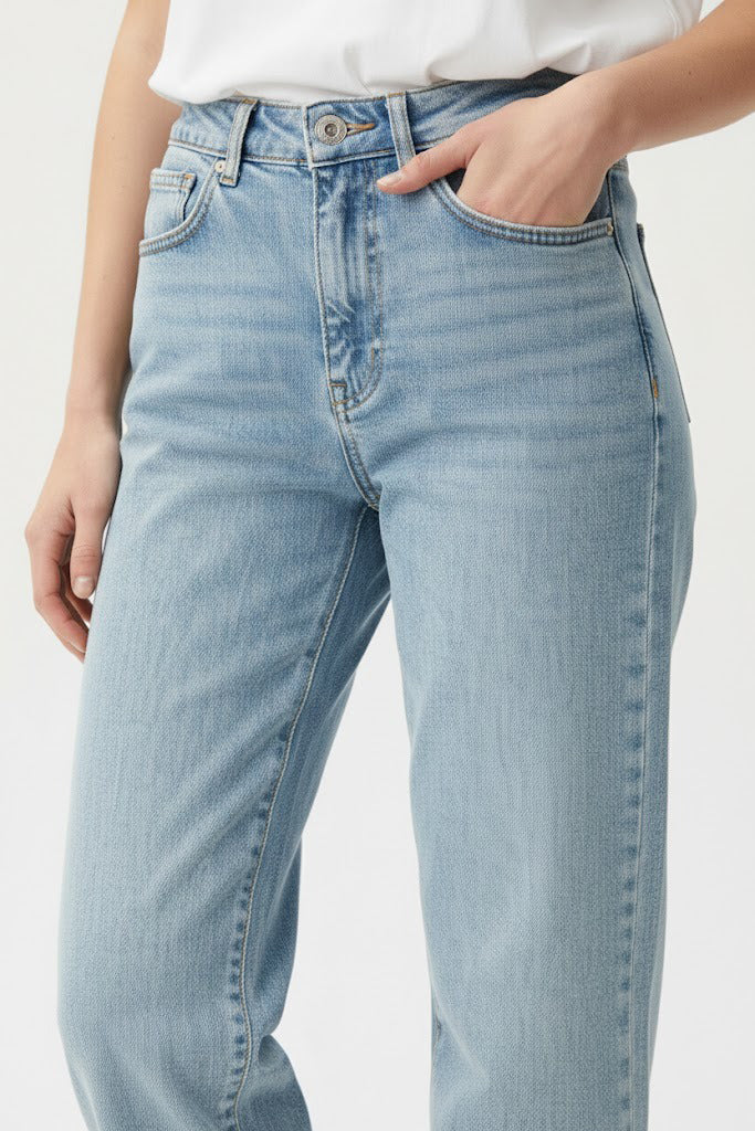 Kadın Açık Mavi Yüksek Bel Wide Leg Bol Paça Jean Pantolon 26887